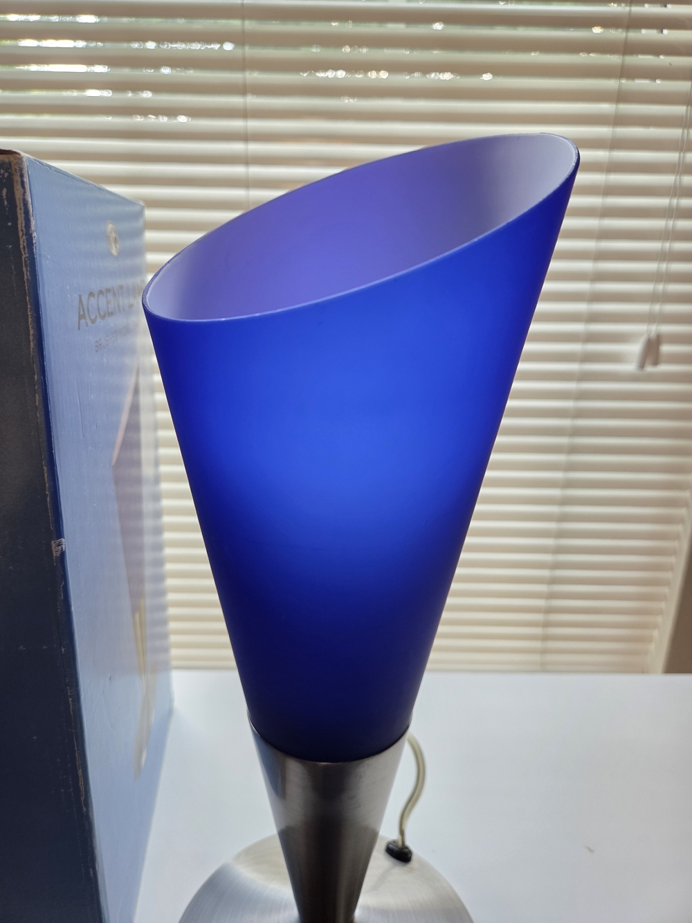 Pair Vintage Y2K Hampton Bay Cobalt Blue Glass Torchiere Lamps Postmodern Retro - Picture 12 of 14